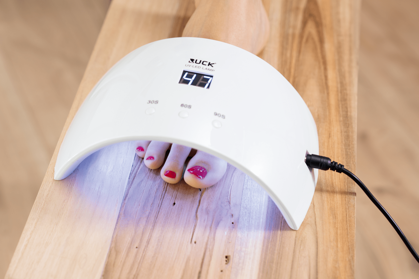RUCK - UV & LED Nail Curing Lamp in white
