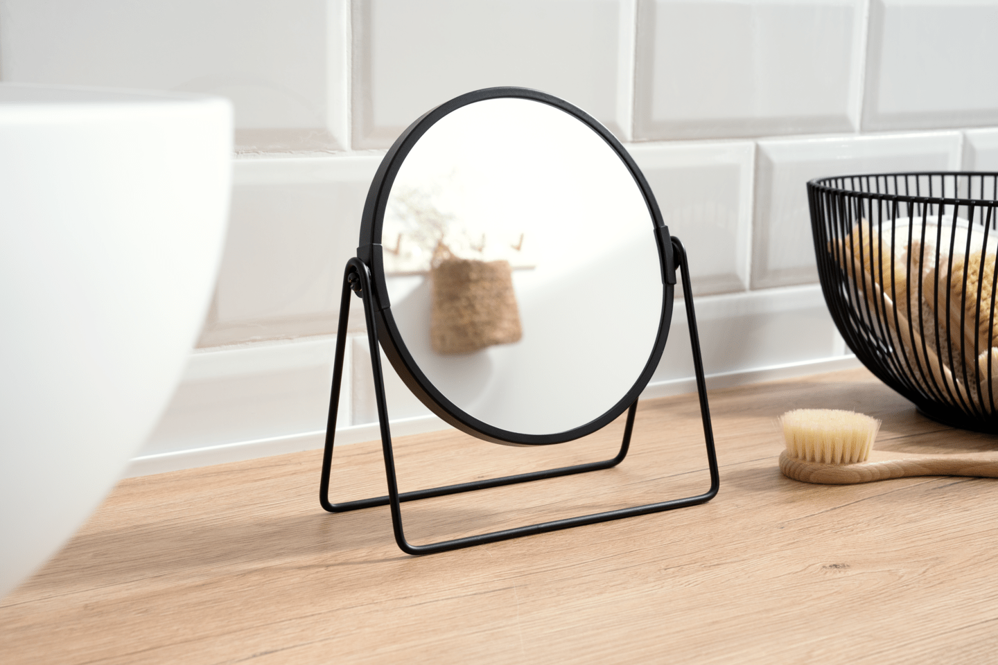 RUCK - Kosmetikspiegel, mit 5-fach Vergrößerung, schwarz matt, Ø 16 cm